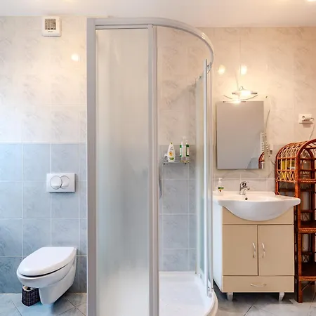 Pr' Stajercu With Free Onsite Parking Apartman *