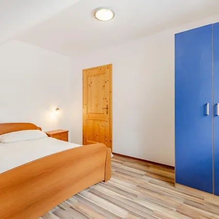 Pr' Stajercu With Free Onsite Parking Apartment Bovec