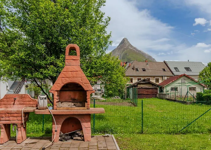 Pr' Stajercu With Free Onsite Parking בובק